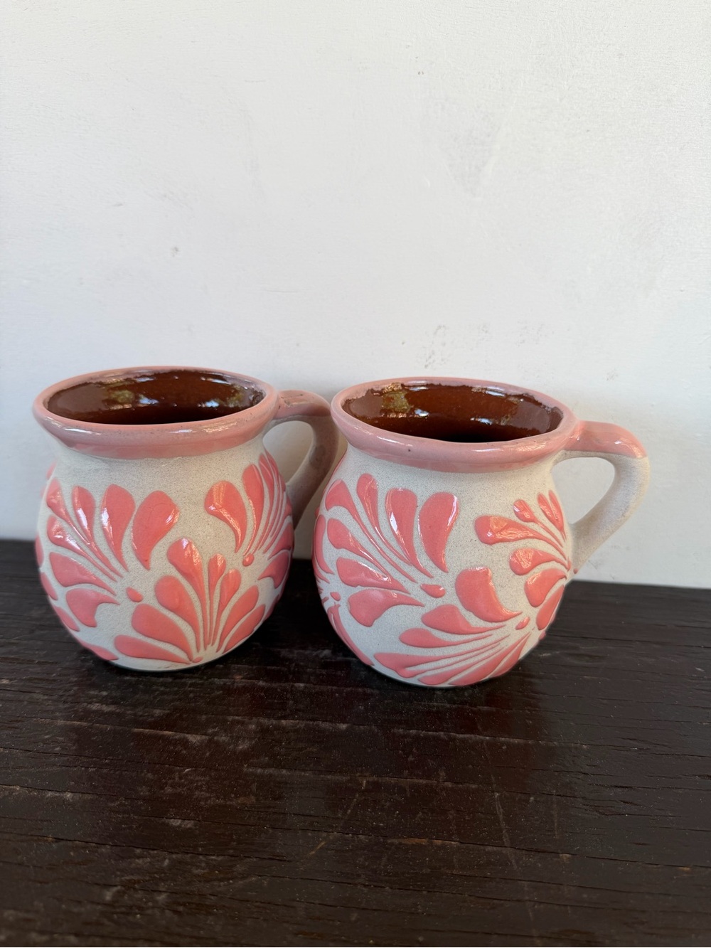 Pink Floral Engobe Coffee Mugs – Set of 2